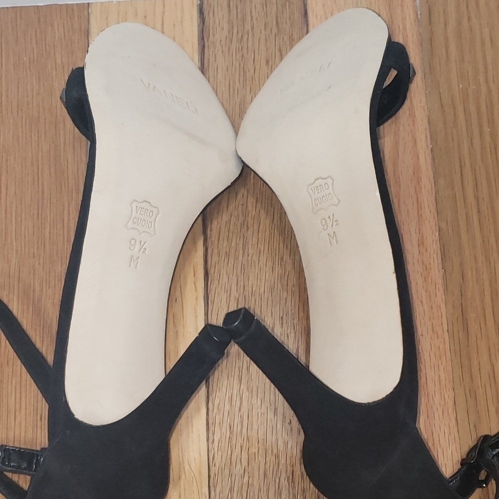 Vaneli Tulla Sandals - Picture 5 of 14